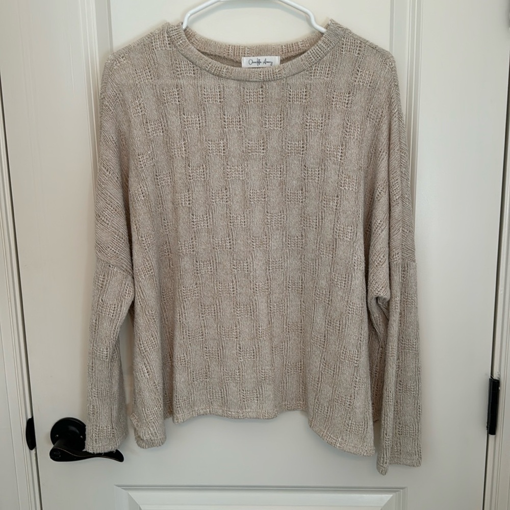 Charlotte‎ Avery lightweight sweater